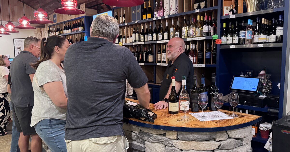 Two Ways to Pour a Glass of Wine (and What Each One Taught Me About the Other)